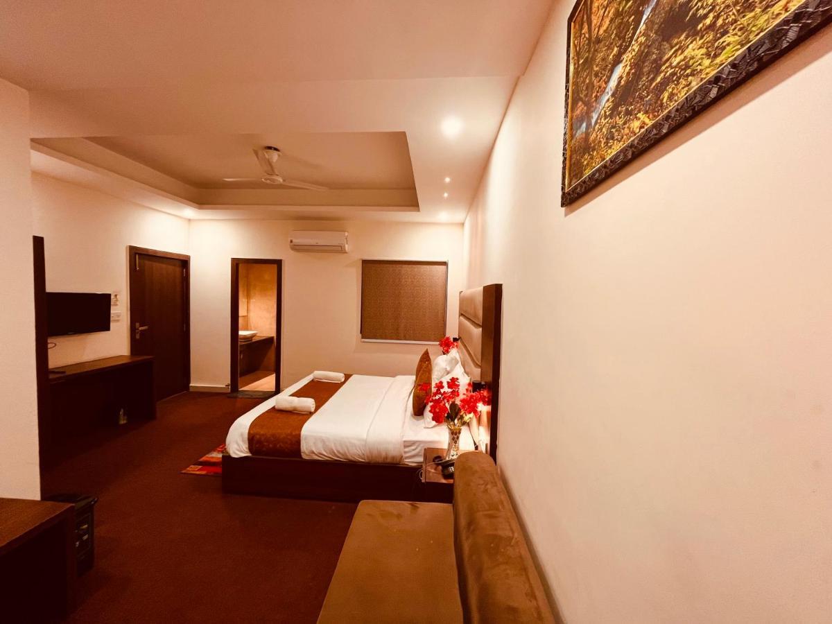 Hotel Prayag Inn Haridwār Buitenkant foto