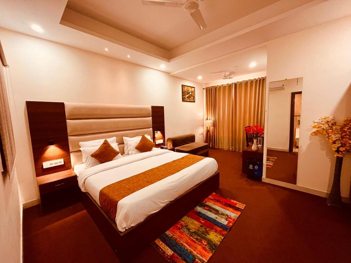 Hotel Prayag Inn Haridwār Buitenkant foto